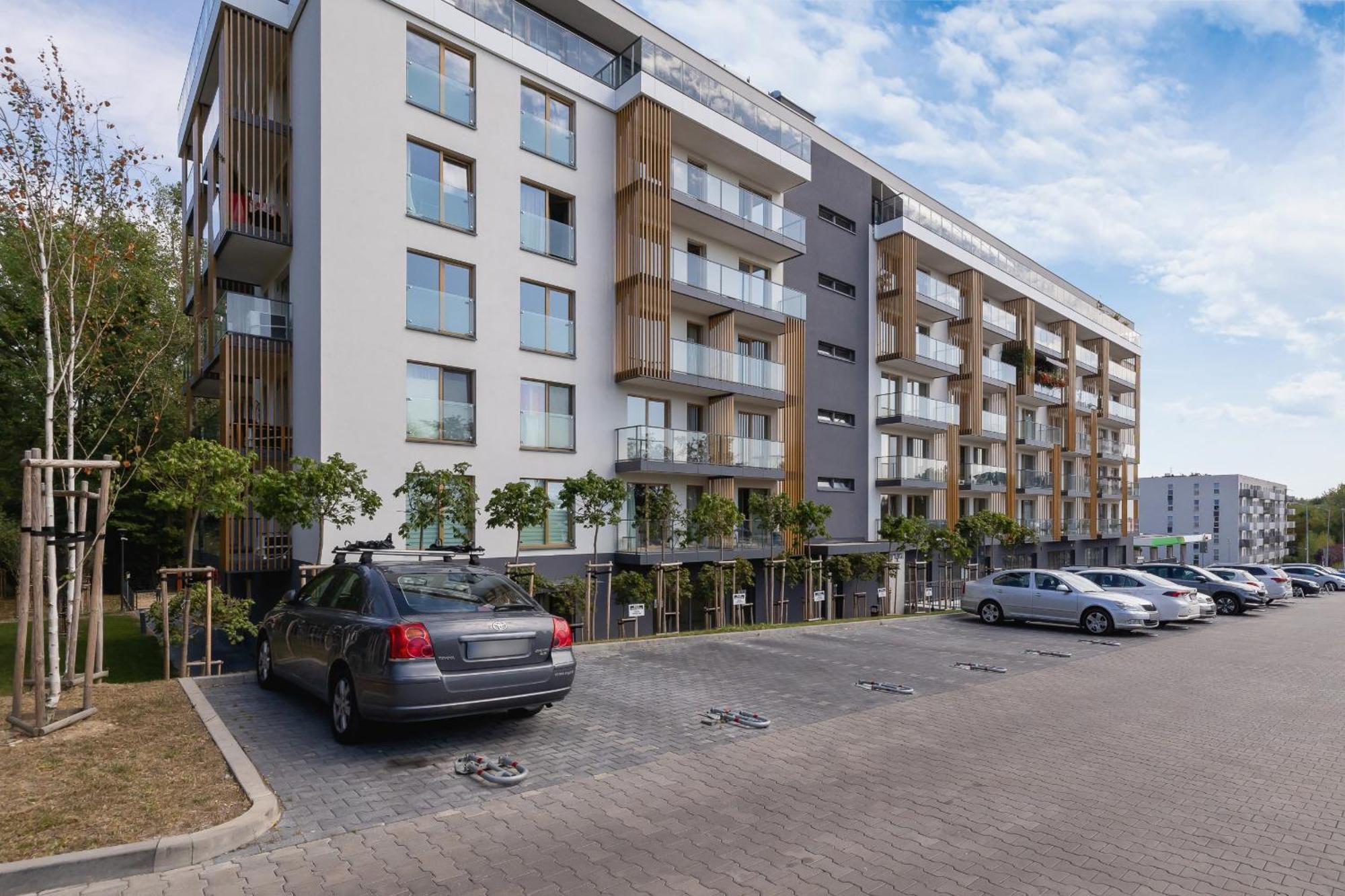 Stylowy Apartament Z Dwiema Sypialniami Balkonem I Parkingiem By Noclegi Renters 卡托维兹 外观 照片