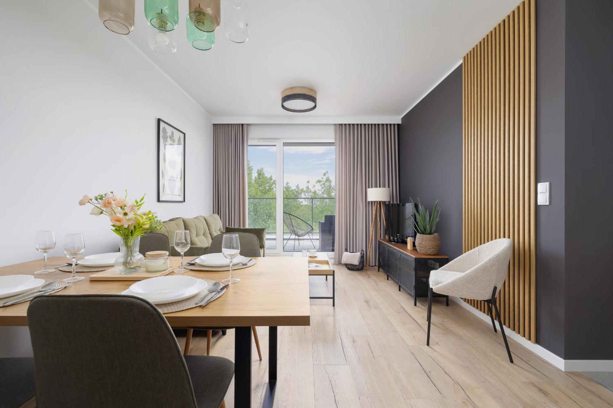Stylowy Apartament Z Dwiema Sypialniami Balkonem I Parkingiem By Noclegi Renters 卡托维兹 外观 照片